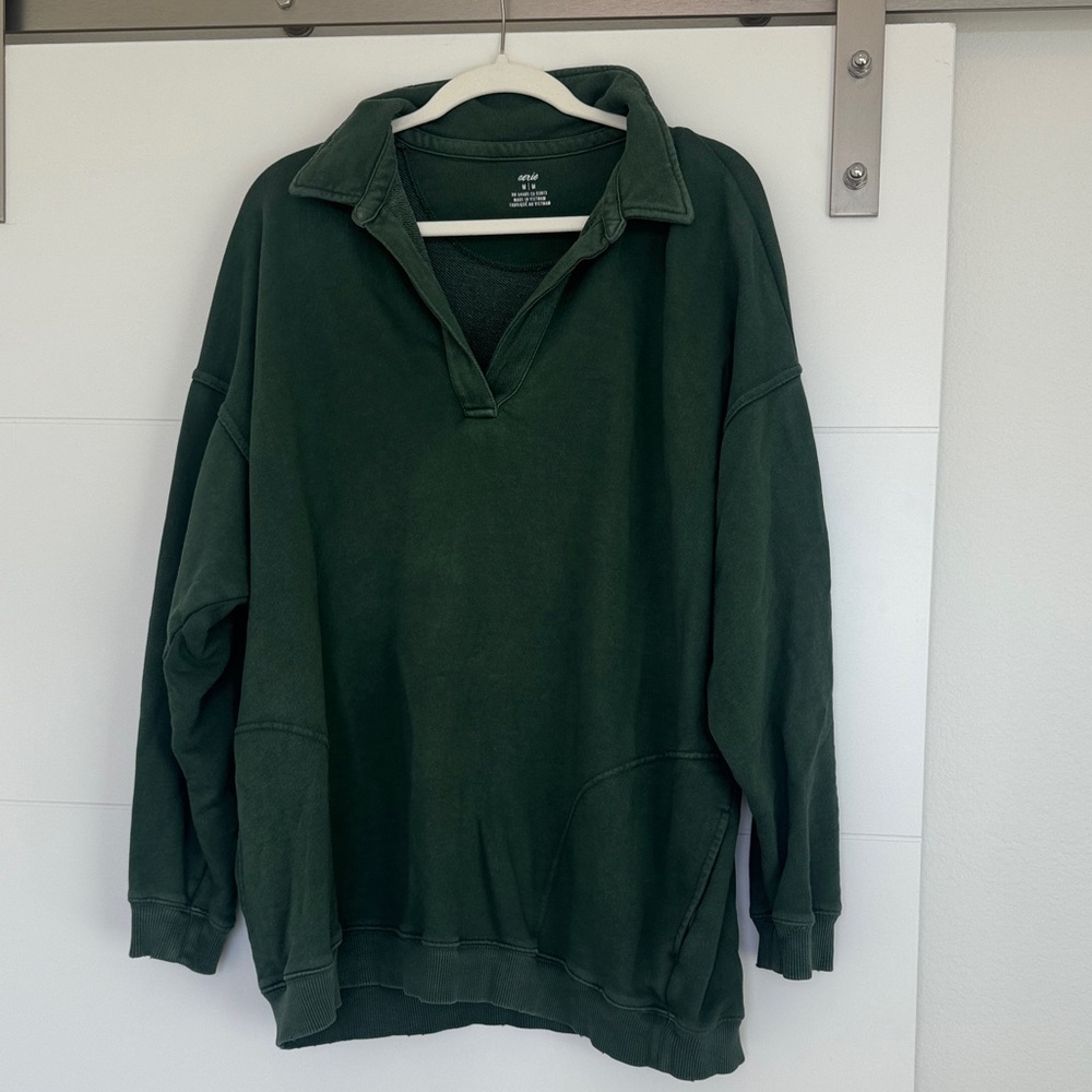 Aerie Women’s V Neck Green Pullover Sweatshirt